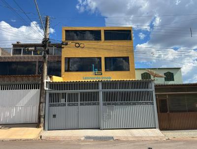 Sobrado para Venda, em Braslia, bairro Ceilndia Norte (Ceilndia), 3 dormitrios, 4 banheiros, 1 sute, 2 vagas